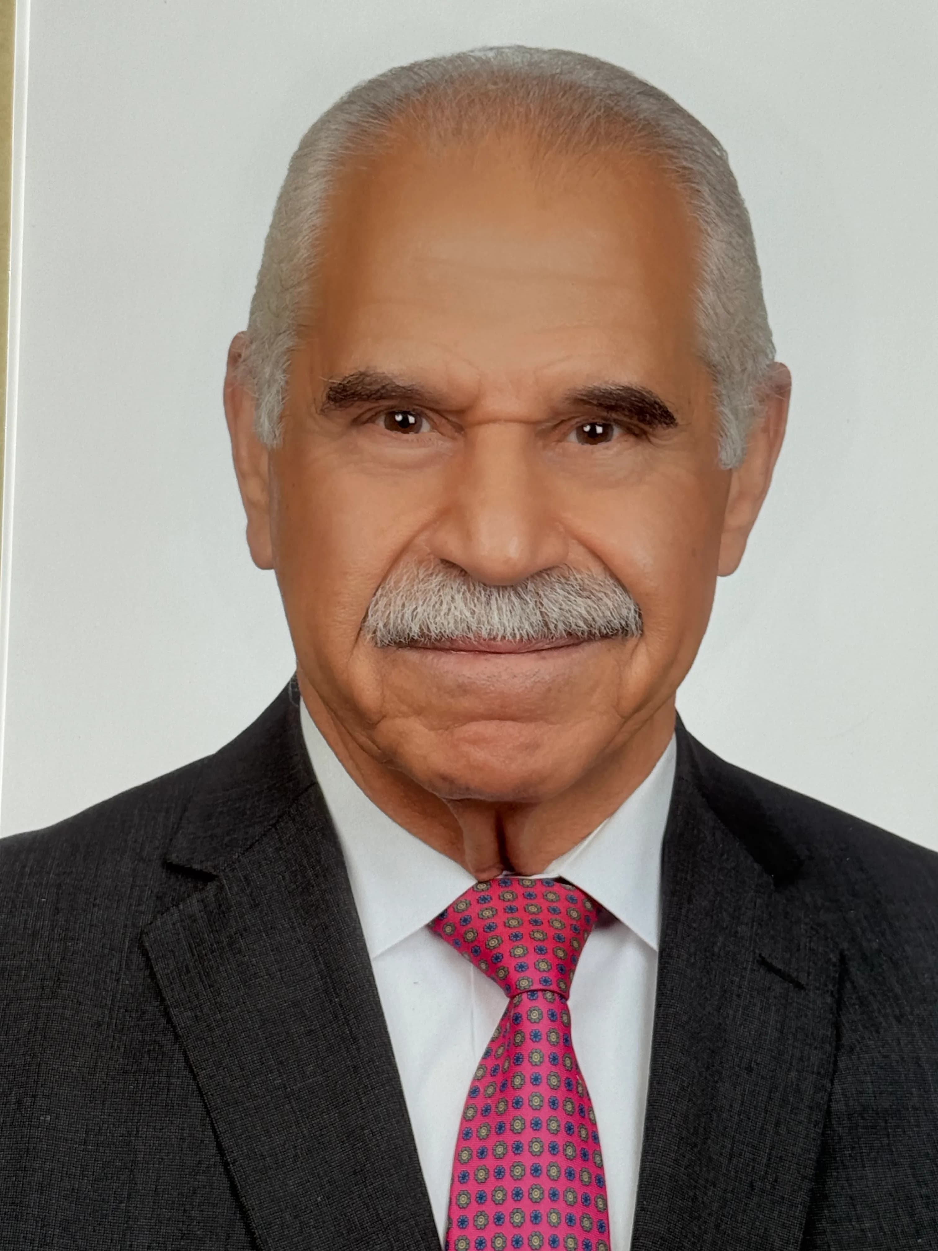 Dr MAJID LUTFI ADEEB JARRAR